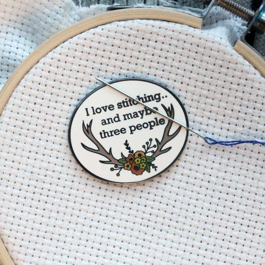 I Love Stitching And Maybe Three People Enamel Needle Minder
