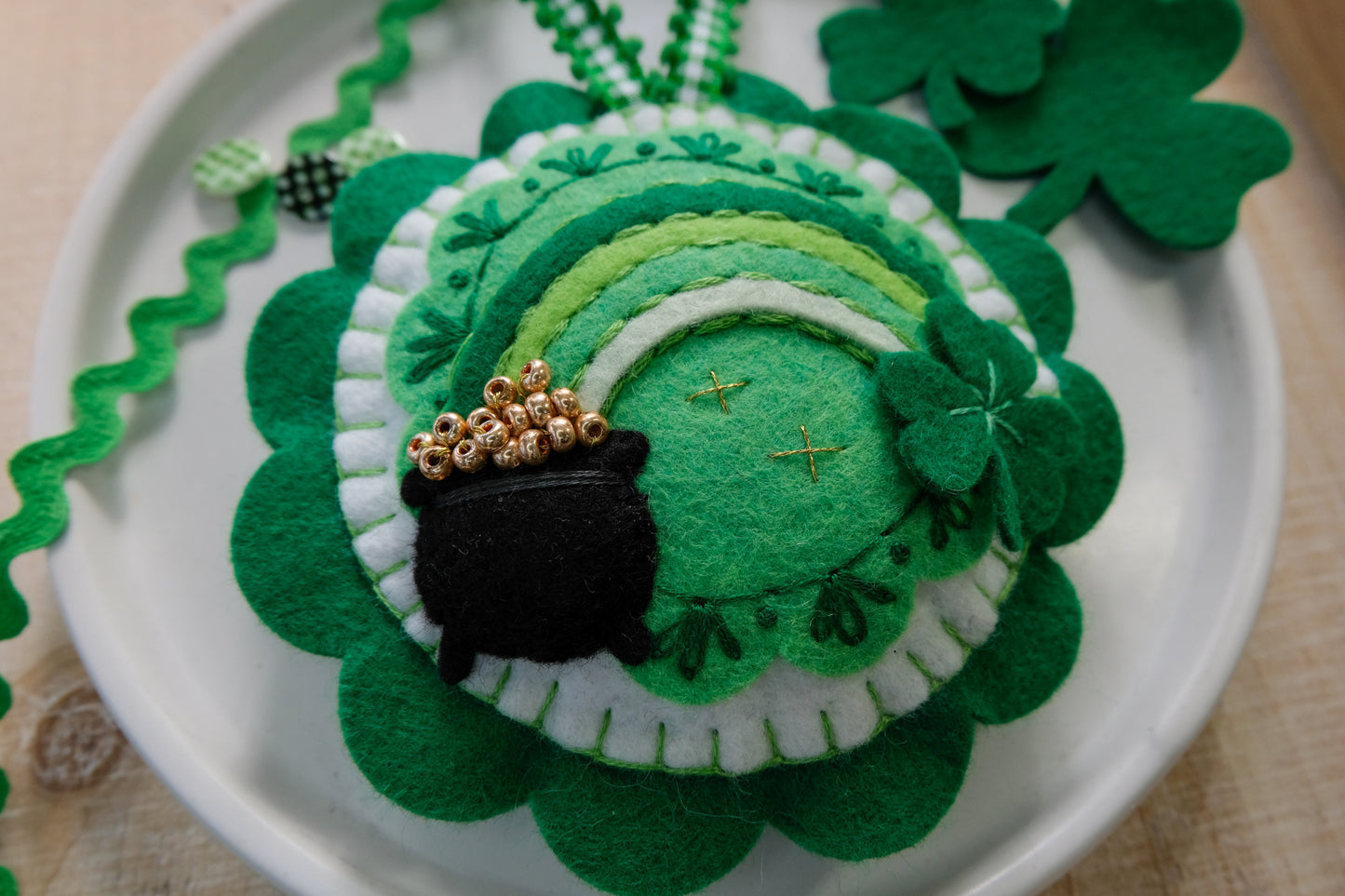 PDF Felt Pattern Pot of Gold Ornament