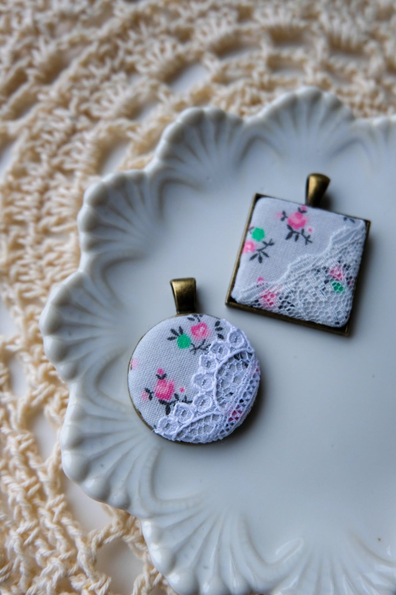 Fabric and Lace Pendant Necklace in Bronze