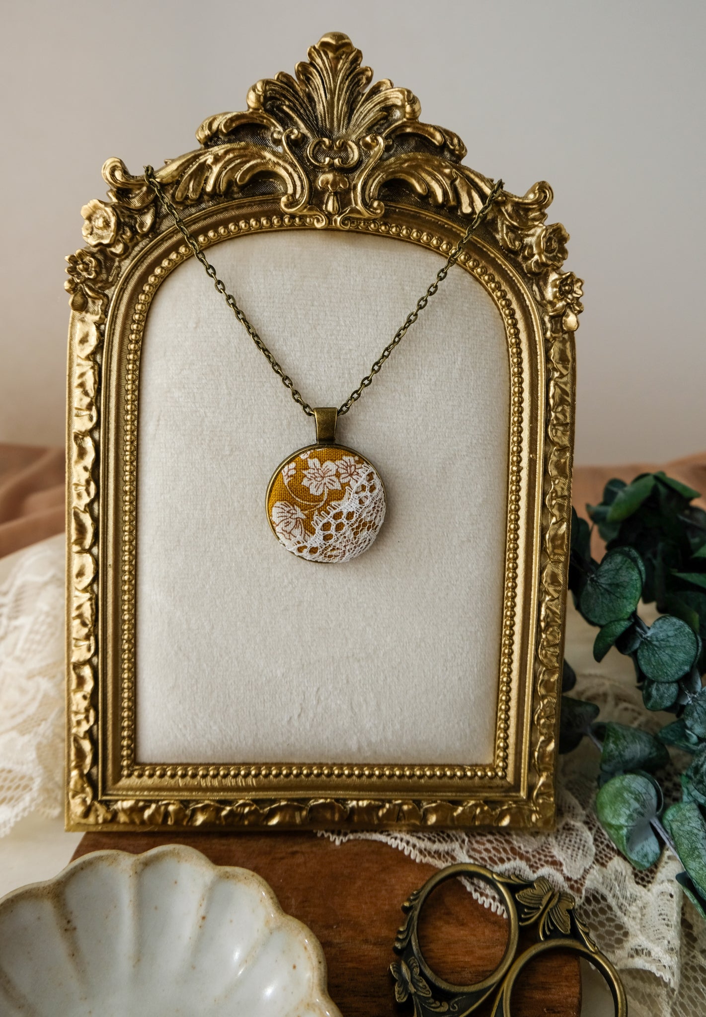 Fabric and Lace Pendant Necklace in Bronze