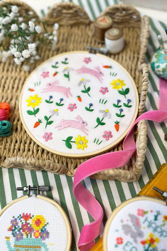 Leaping Bunnies 6" Embroidery kit